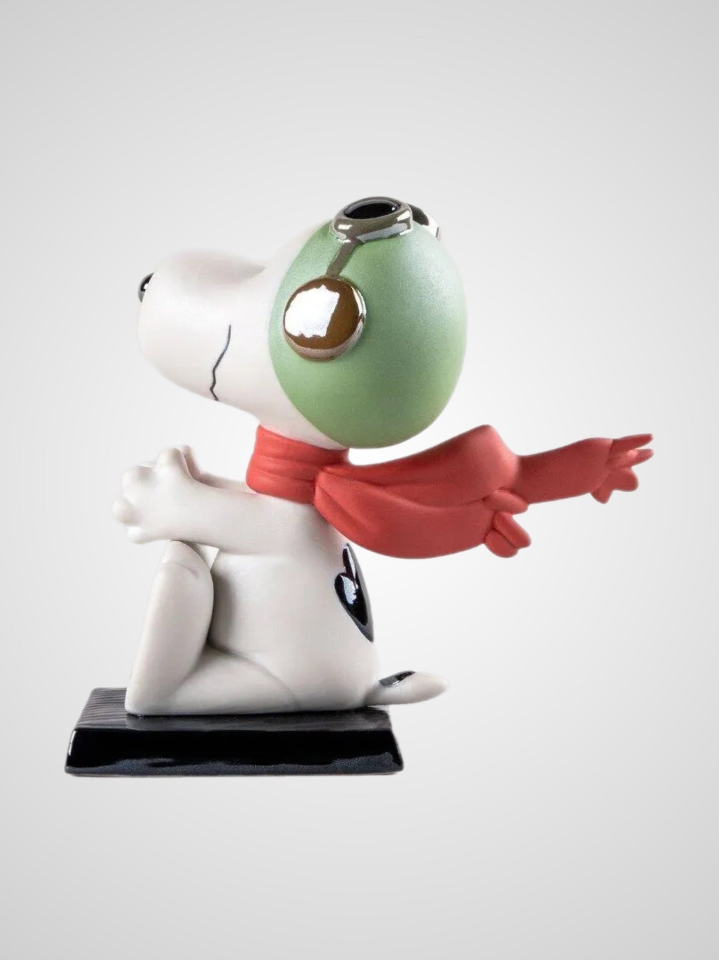 Lladró: Snoopy Flying Ace Figurine