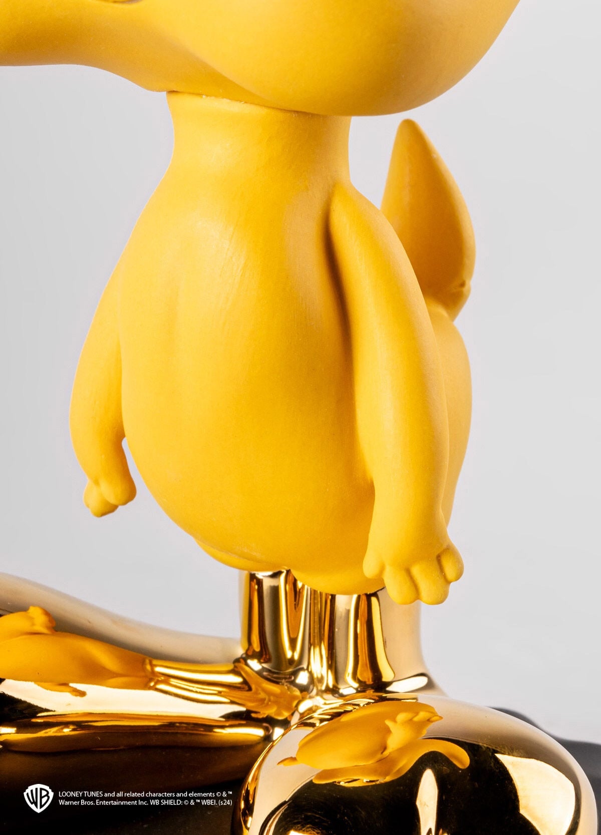 Lladró: Tweety Sculpture