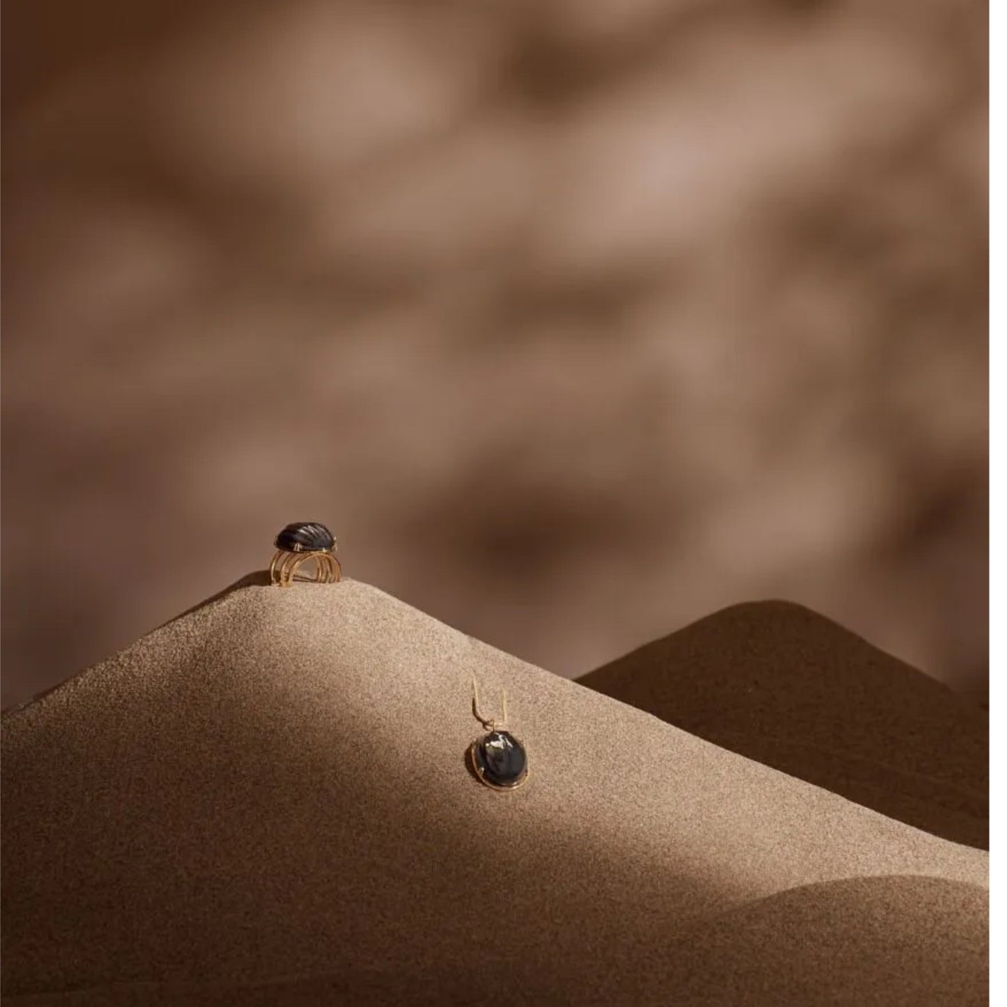 Lladró Jewelry: Scarab Pendant Necklace.