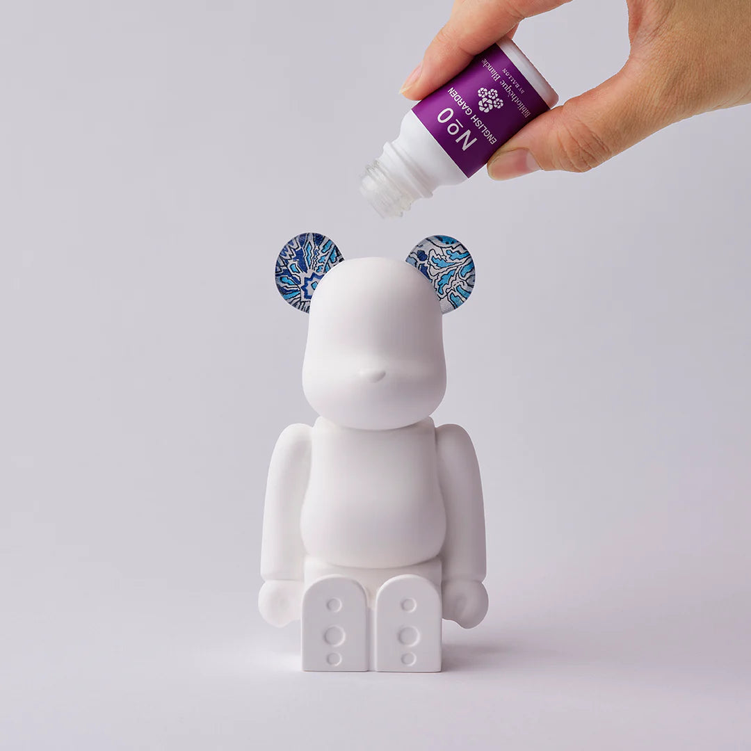 Bibliothèque Blanche BY BALLON: Be@rbrick Aroma Ornament - Liberty Blue