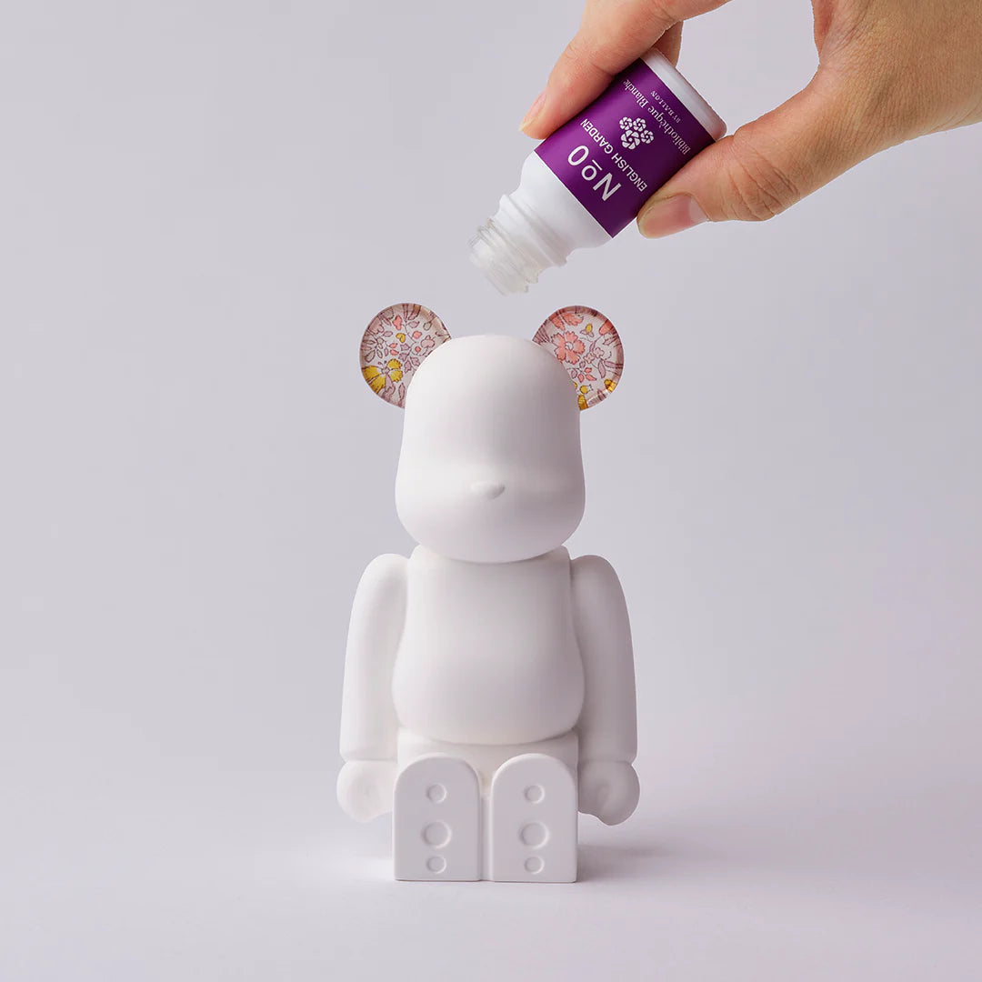 Bibliothèque Blanche BY BALLON: Be@rbrick Aroma Ornament - Liberty Natural Color