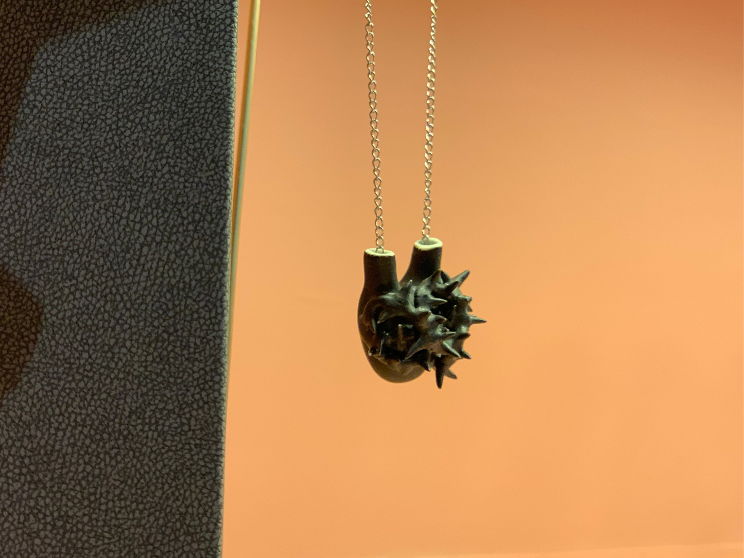 Raramanu: Black Heart Necklace Micro