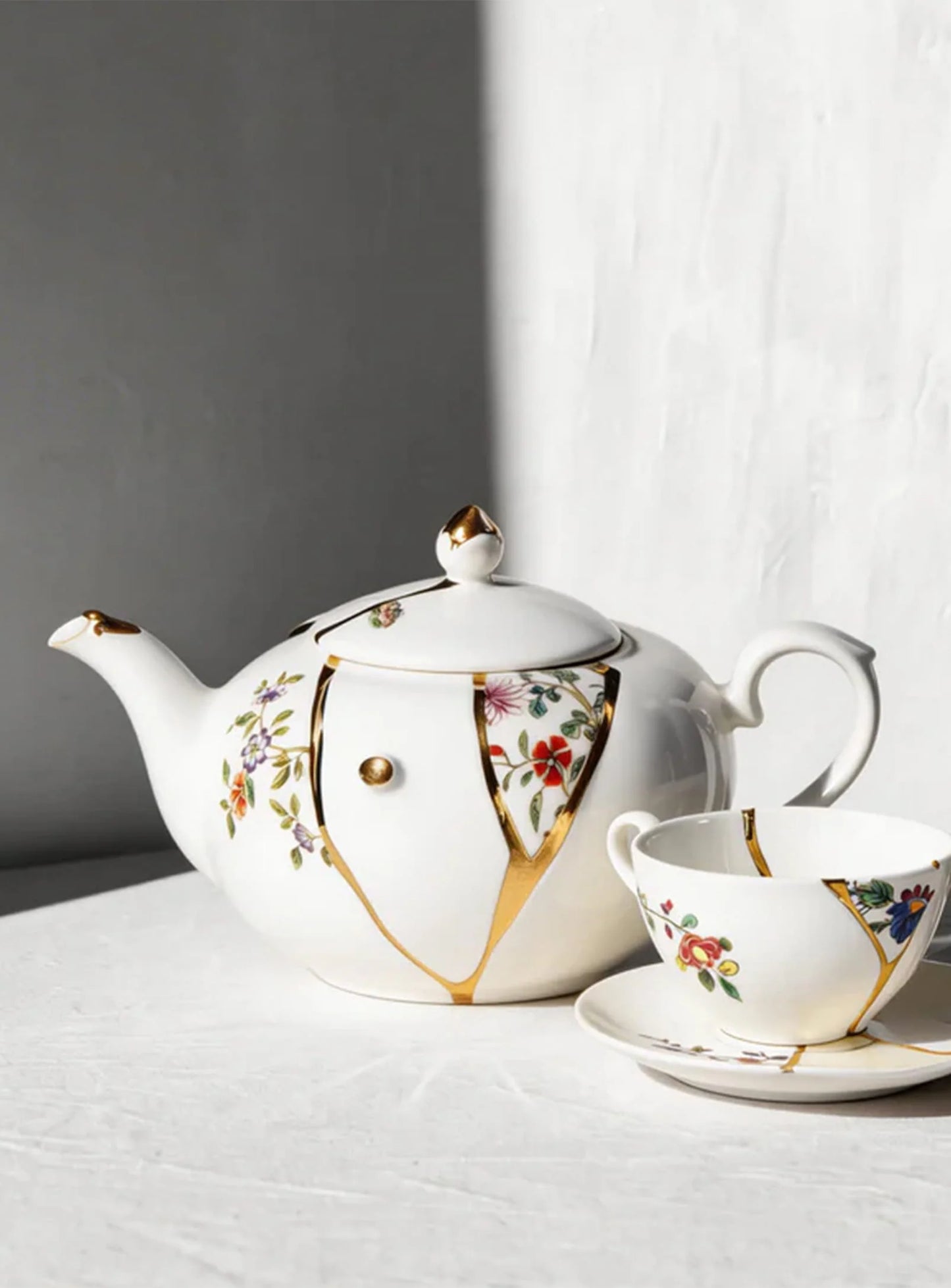 Seletti: Kintsugi Tea Pot