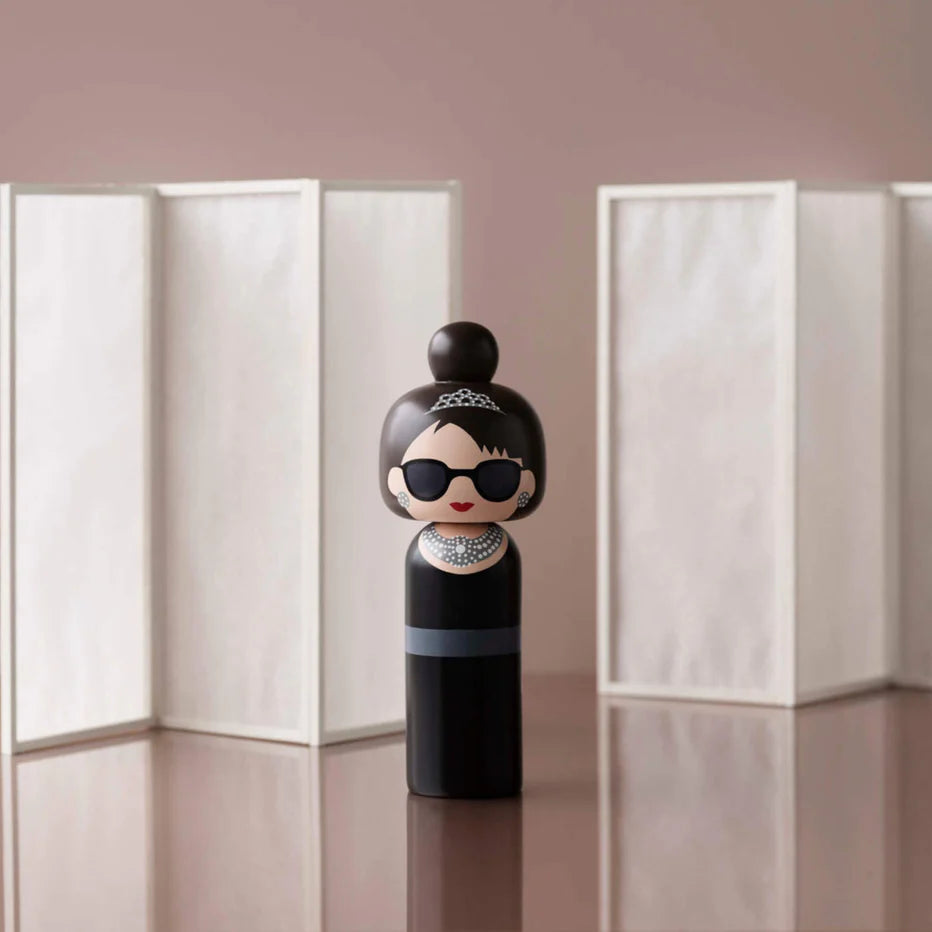 LUCIE KAAS: SKETCH, INC - KOKESHI AUDREY