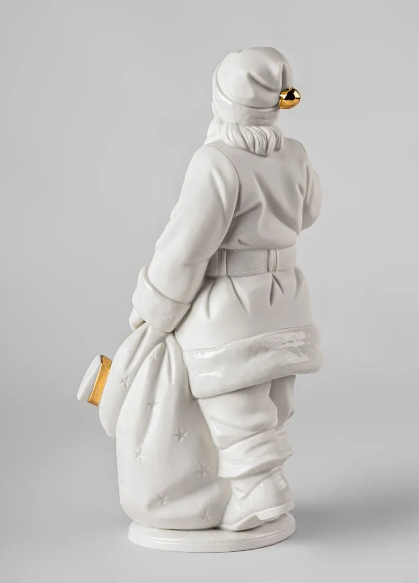 Lladró: Santa is here Sculpture. White-gold