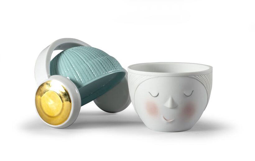 Lladró: Lee & Lane Collection: Lee headphones box. White