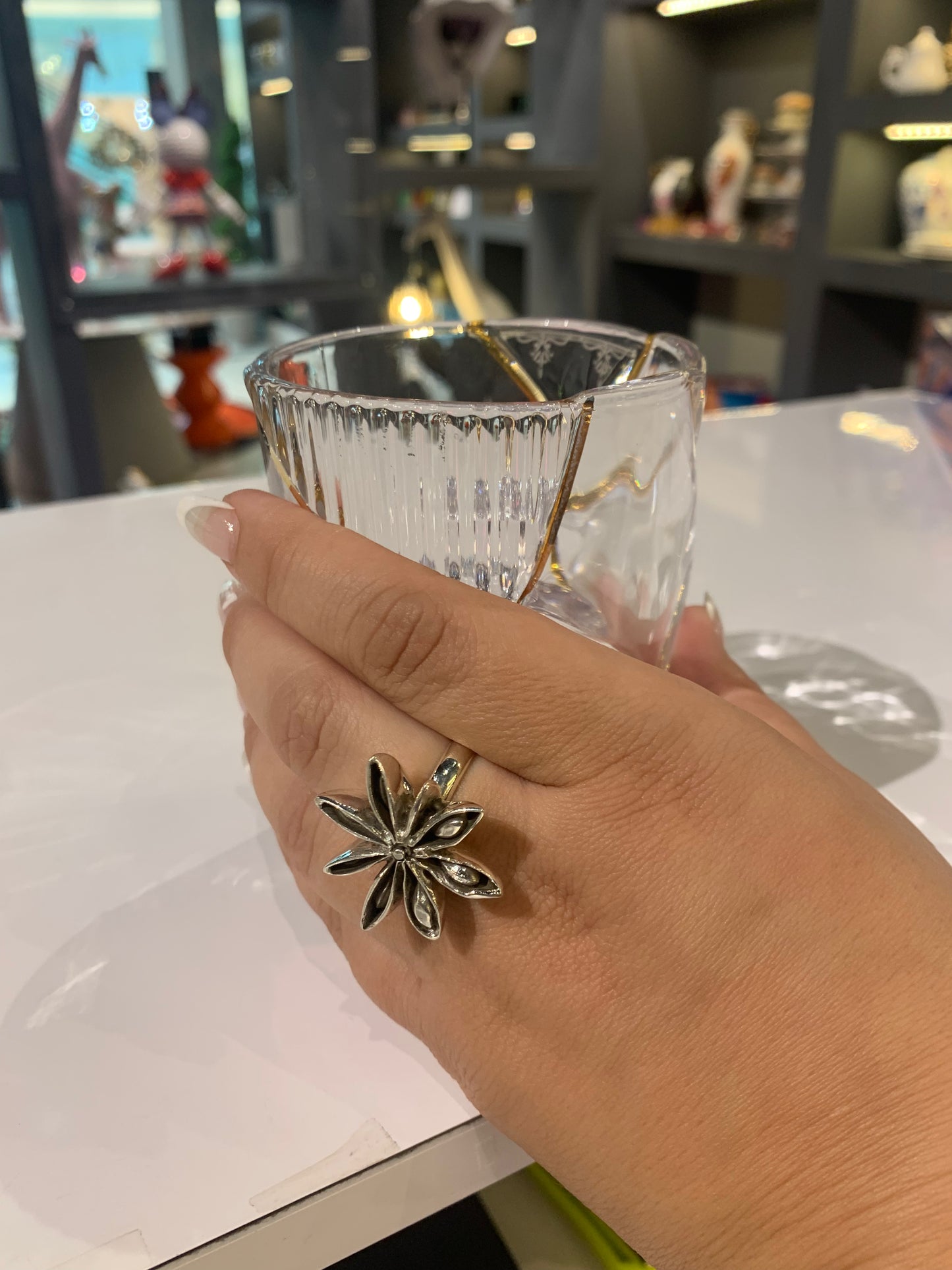 Bernardo Medina: Anis Jewelry Ring