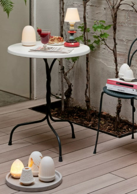 Lladró: Firefly Collection. Lotus Firefly Golden Fall Table Lamp. Red Coral