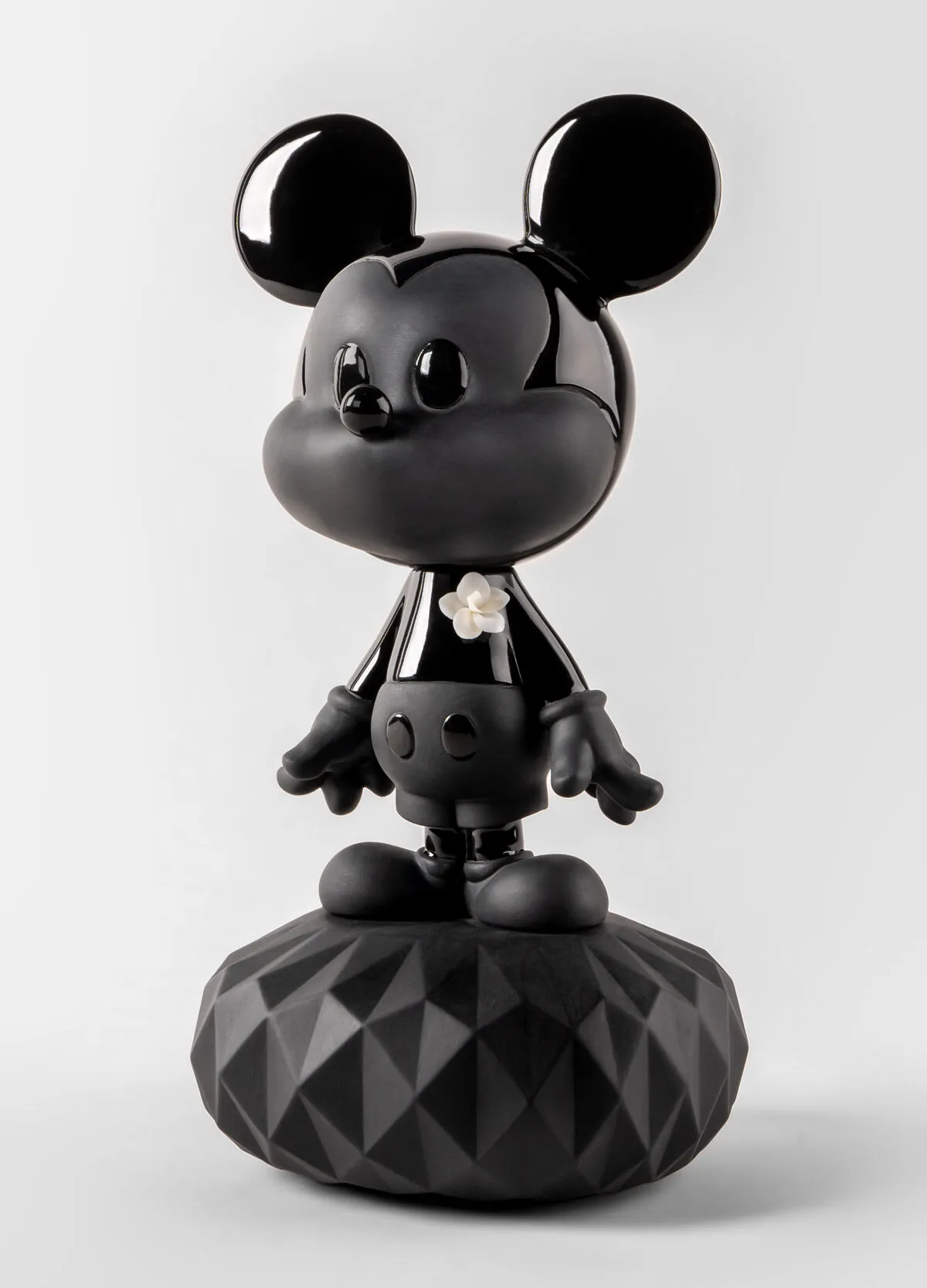 Lladró: Mickey Total Black Sculpture