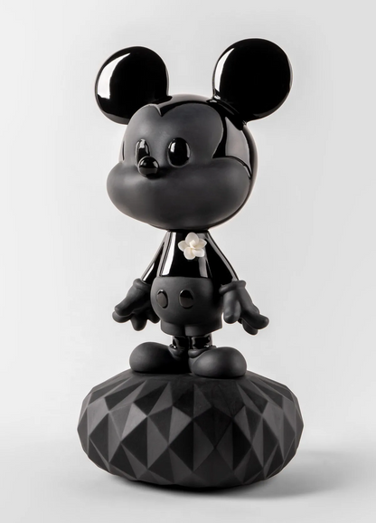Lladró: Mickey Total Black Sculpture