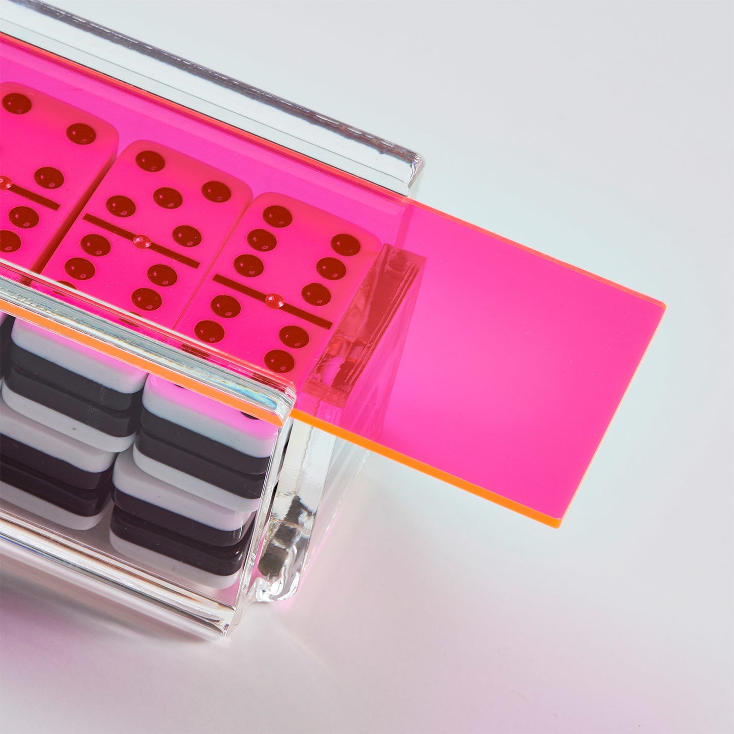 Luxe: Double 6 Domino Set - Neon Pink