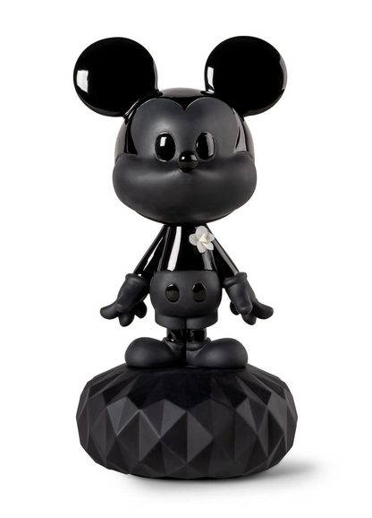 Lladró: Mickey Total Black Sculpture