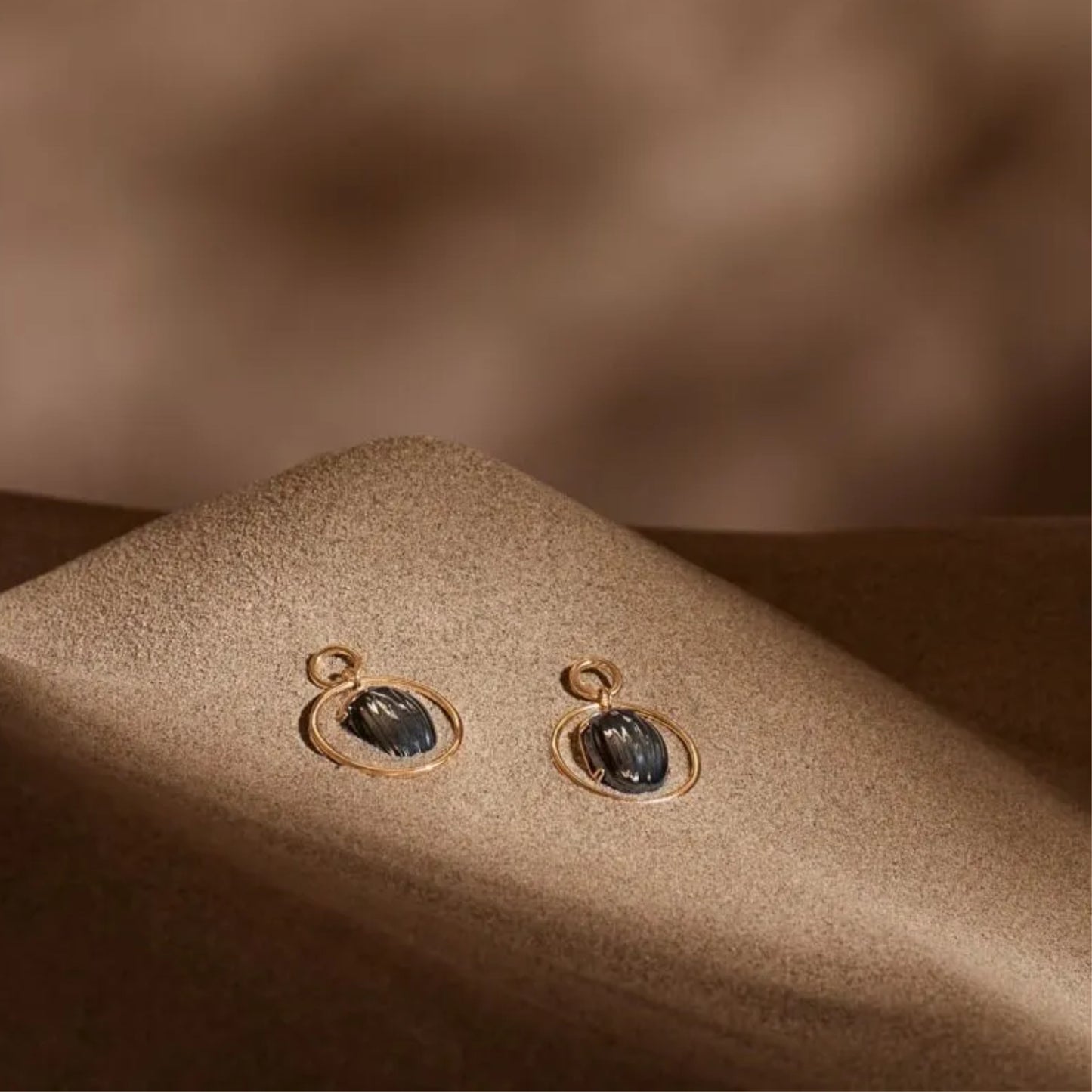 Lladró Jewelry: Scarab Earrings.