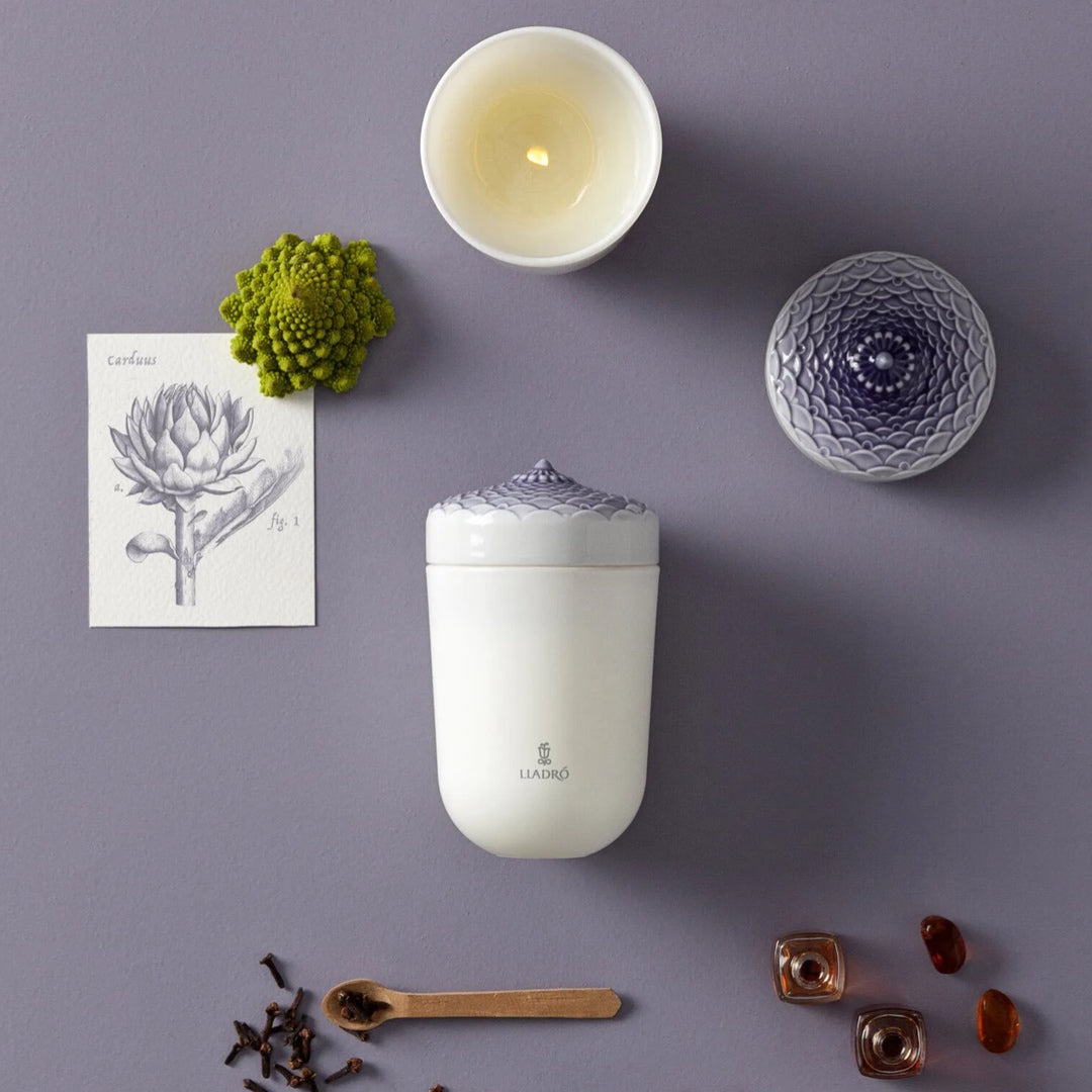 Lladró: Echoes of Nature Candle. Secret Orient Scent.