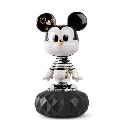 Lladró: Mickey in black and white Sculpture