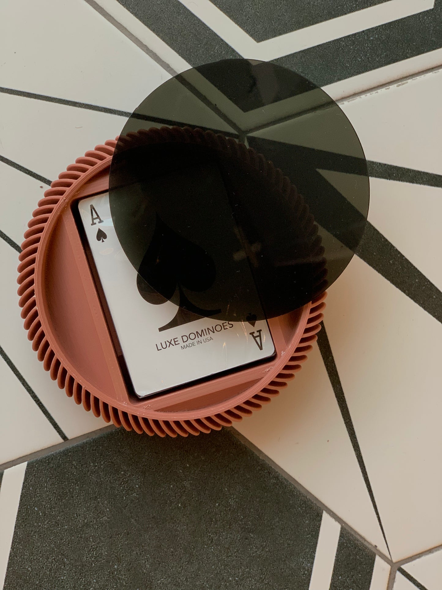 LUXE DOMINOES: LA REDONDA SMOKE LID