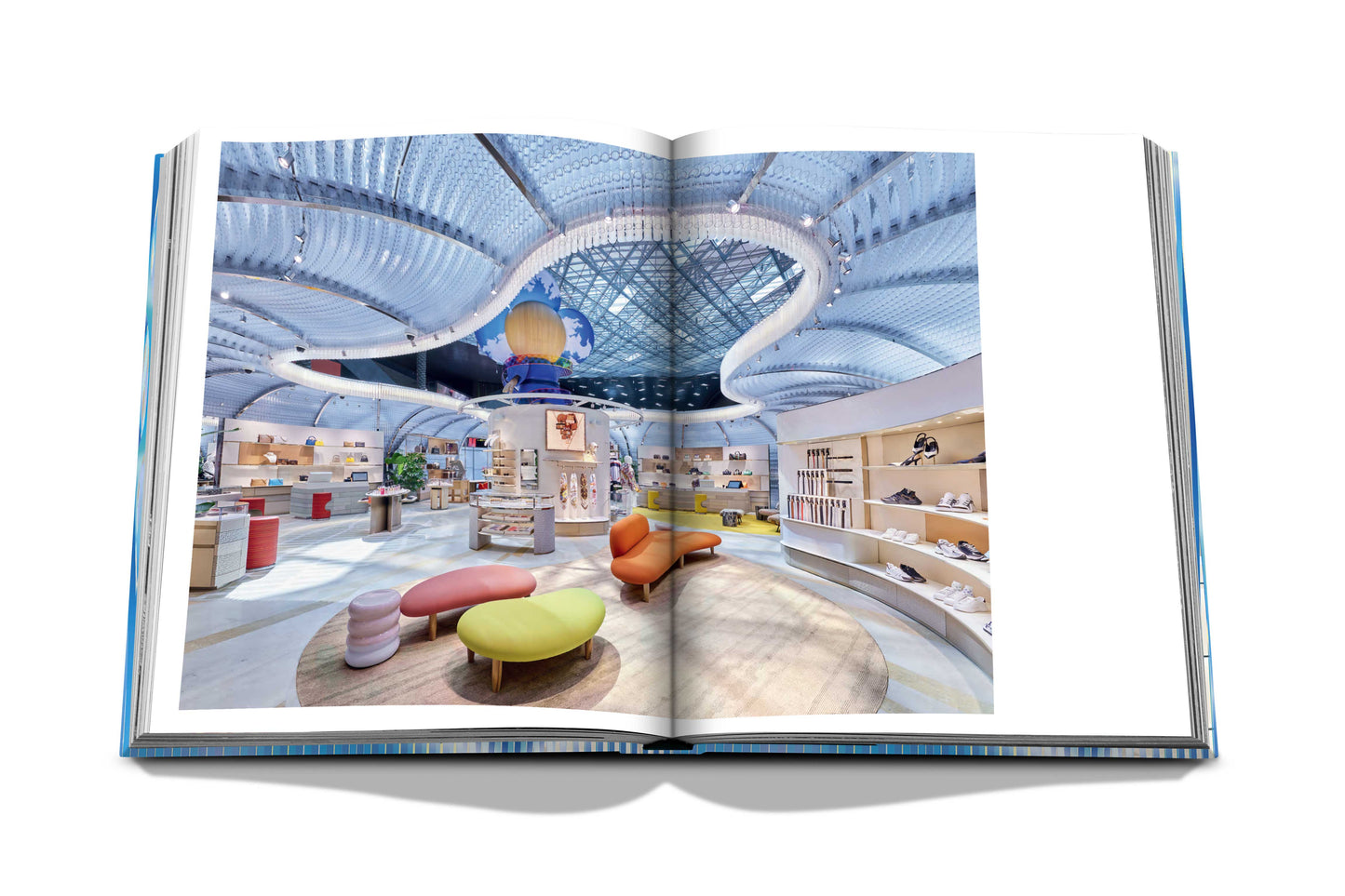 Assouline: Louis Vuitton Skin: Architecture of Luxury (Paris Edition)