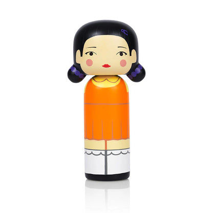LUCIE KAAS: KOKESHI YOUNG-HEE