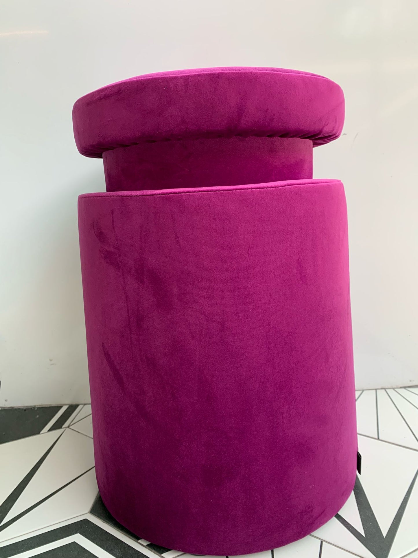 Henry Dean: Velvet Ottoman - Mauve
