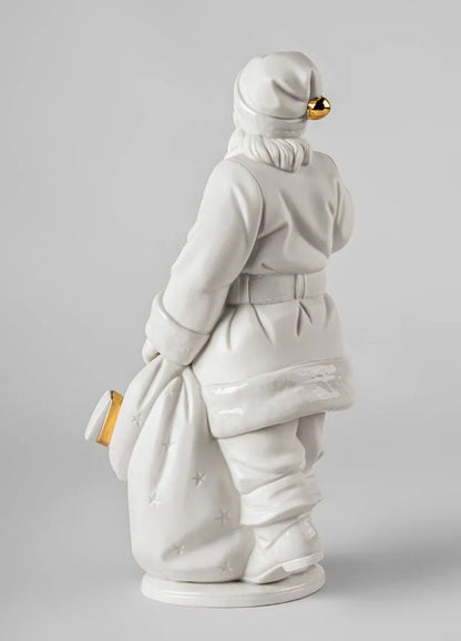 Lladró: Santa is here Sculpture. White-gold