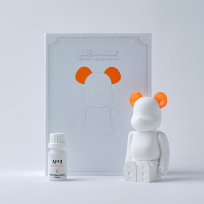 Bibliothèque Blanche BY BALLON: Be@rbrick Aroma Ornament - Orange