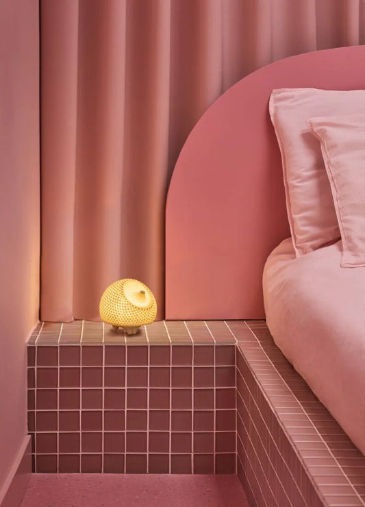 Lladró: Hedgehog wireless table lamp