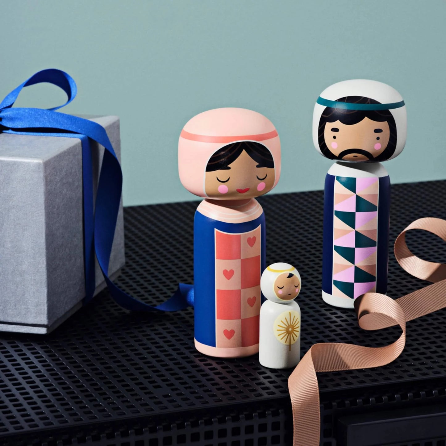 LUCIE KAAS: SKETCH, INC - KOKESHI NATIVITY SET