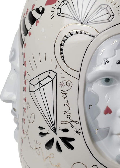 Lladró: Medium Conversation Vase Limited Edition