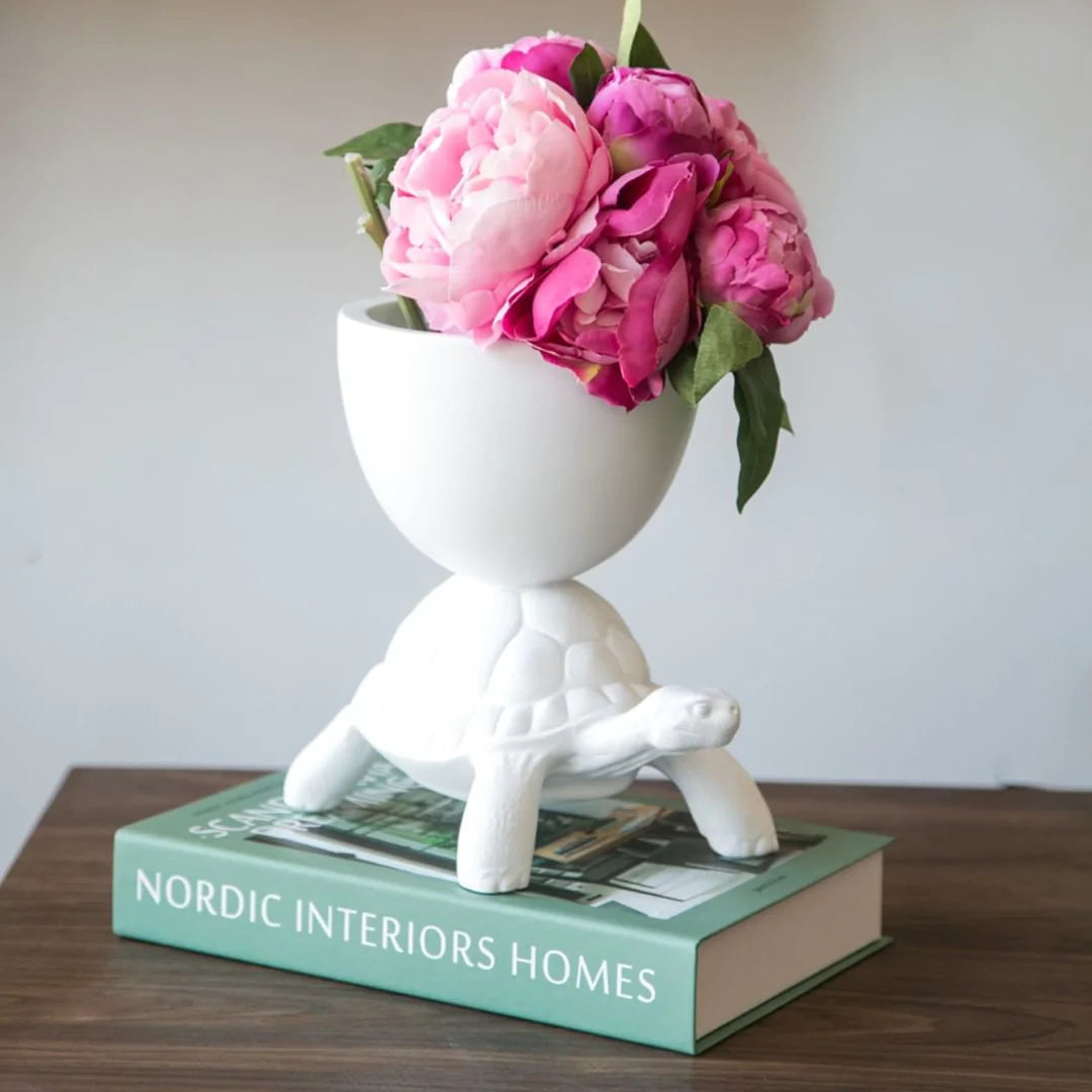 Qeeboo: Turtle Carry XS Planter