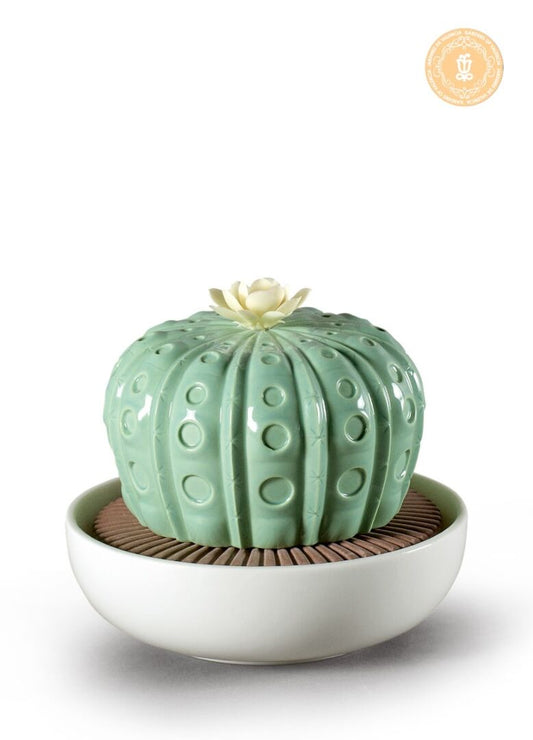 Lladró: Cactus Collection. Astrophytum Cactus Fragance Diffuser